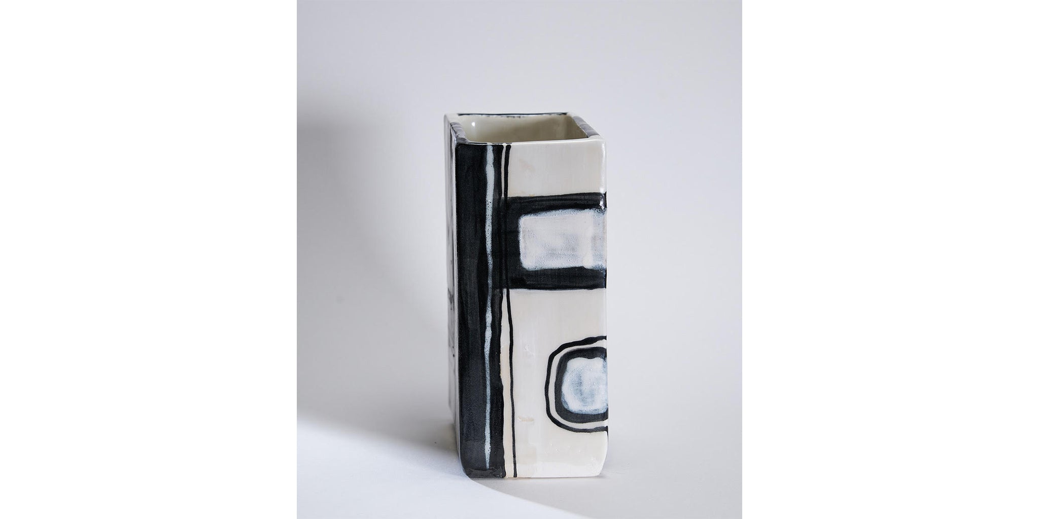 Twirl Vase: One